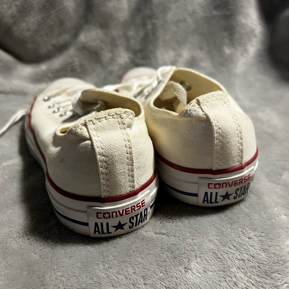 Women’s Size 8 Shoes- Converse and Vans - Picture 10 of 11